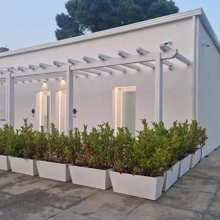 Bed & Breakfast Lci Deluxe 4*